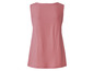 Růžové tričko bez rukávů.