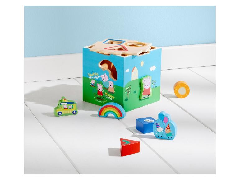 Dřevěné hračky s Peppa Pig s dřevěnou krabicí na kostky a další tvary.