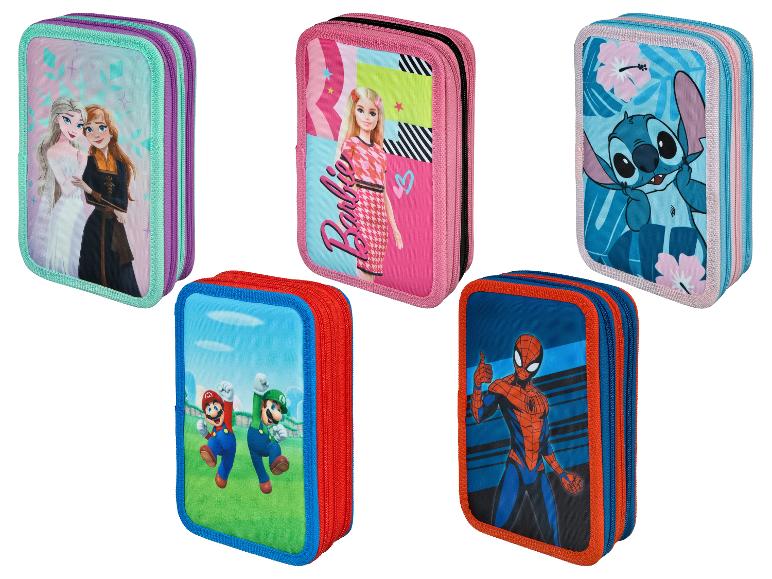 Školní penály s postavami Disney, Barbie, Stitch, Mario a Spider-Manem.