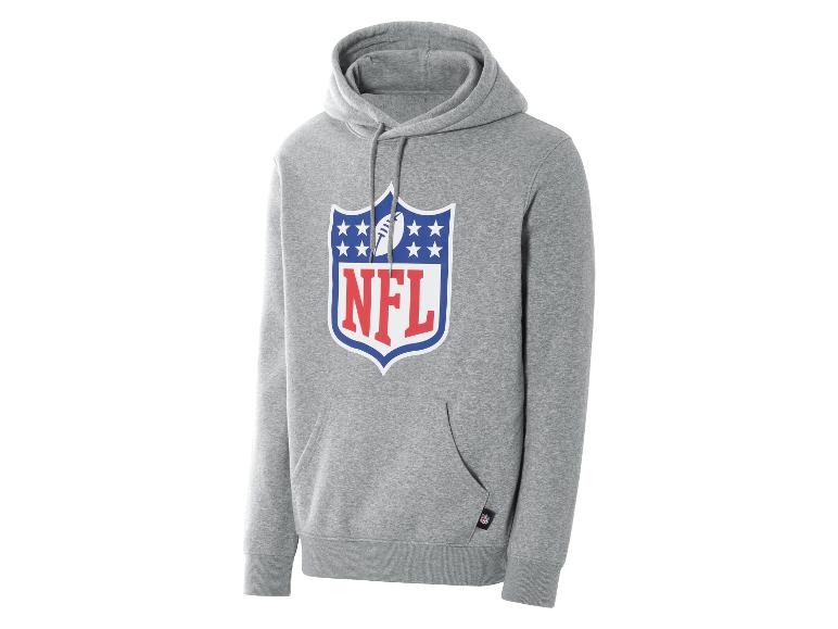 Šedá mikina s kapucí NFL s logem NFL na přední straně.