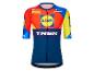 Cyklistický dres Trek-Lidl: Santini, SRAM a Pirelli.