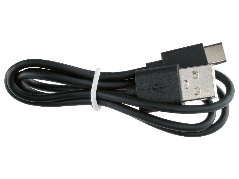 Černý USB kabel s konektorem USB-C.