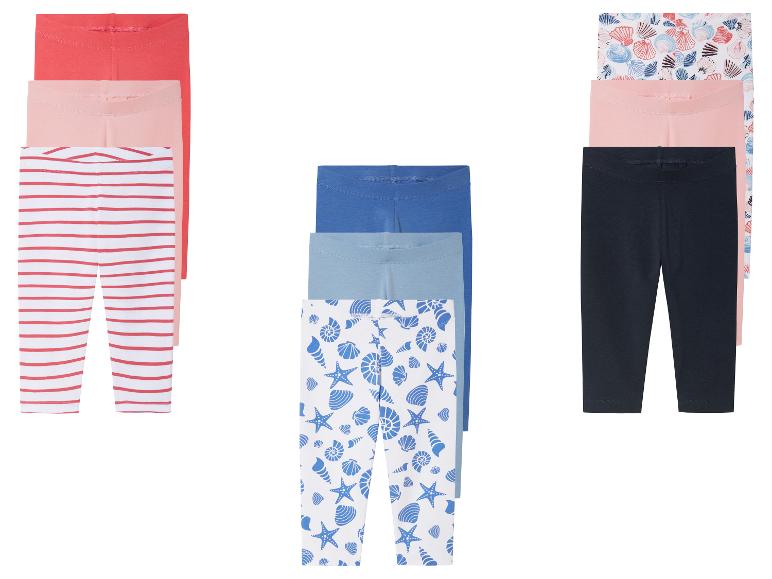 Dětské legíny: jednobarevné, pruhované a s potiskem mušlí.