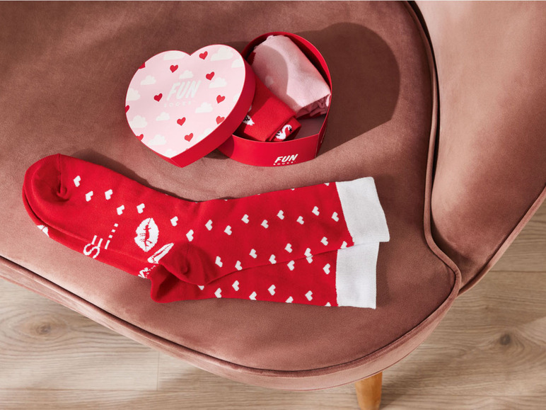  Zobrazit na celou obrazovku Fun Socks Ponožky s romantickým vzorem v dárkovém balení, 3 páry - Obrázek 6