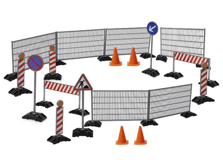 Sada na hraní s tématikou silniční výstavby: ploty, kužely, značky.