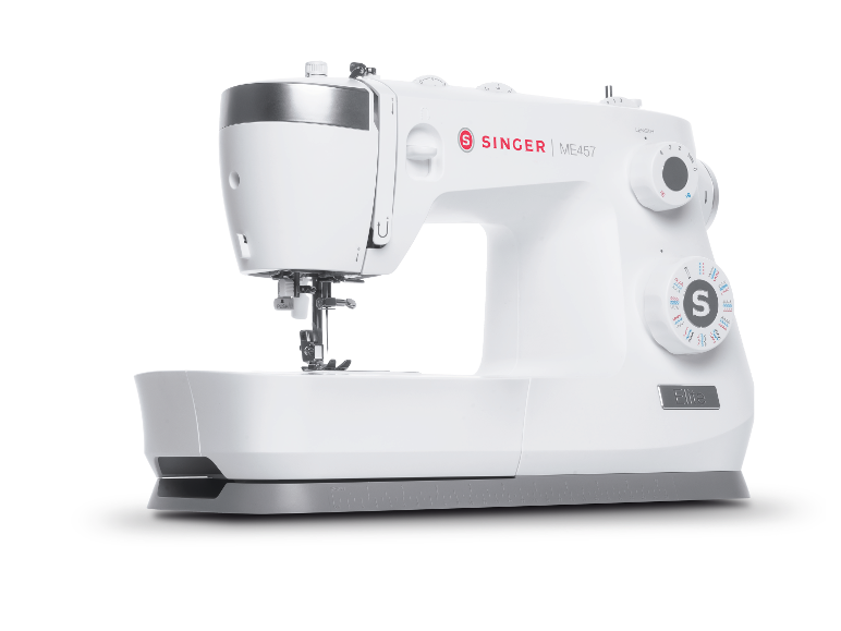 Šicí stroj Singer ME457 Elite: bílý model.