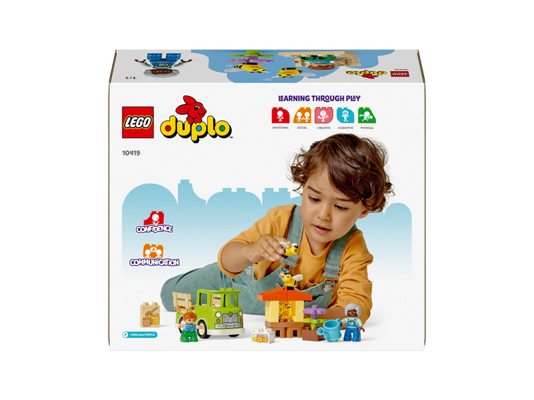 LEGO Duplo sada s včelínem, květinami, nákladním autem a figurkami.