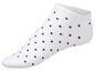 Bílé ponožky s černými puntíky.