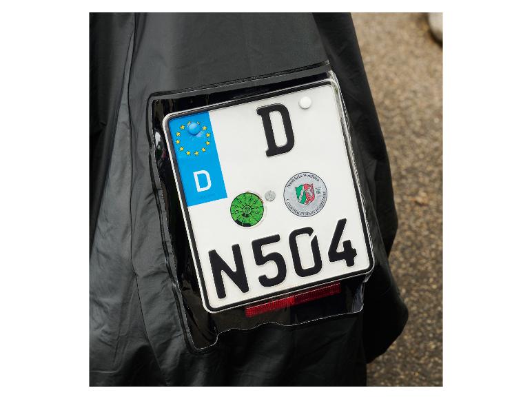 Německá poznávací značka s písmenem D a číslem N504, s nálepkami a odrazkou.