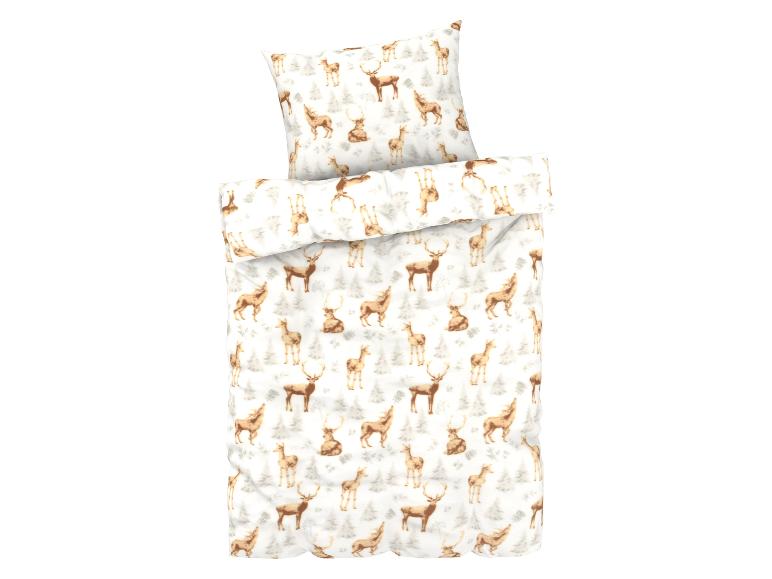 Bílá souprava na postel s potiskem jelenů.