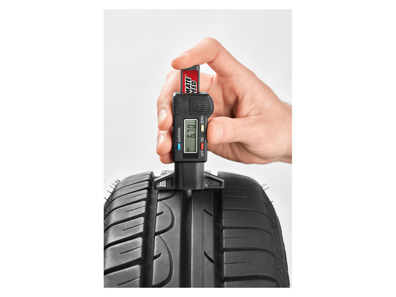  Zobrazit na celou obrazovku ULTIMATE SPEED® Digitální měřič hloubky profilu pneumatik - Obrázek 3