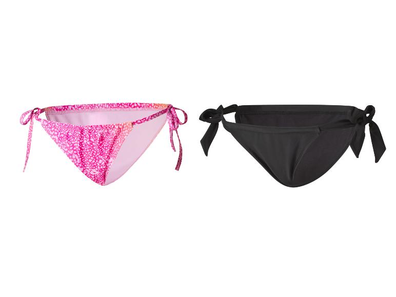 Dvoje bikiny: růžové s leopardem a černé hladké.