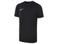 Černé tréninkové tričko Nike s bílým logem Swoosh.