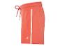 Korálové teplákové šortky s bílými pruhy.