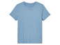 Světle modré tričko s krátkým rukávem.