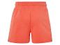 Korálové teplákové šortky, ležérní styl.