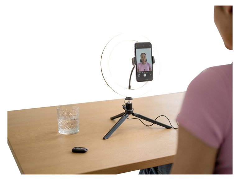  Zobrazit na celou obrazovku Trust Stativ se světlem Ring Light Vlogging Kit Maku - Obrázek 3