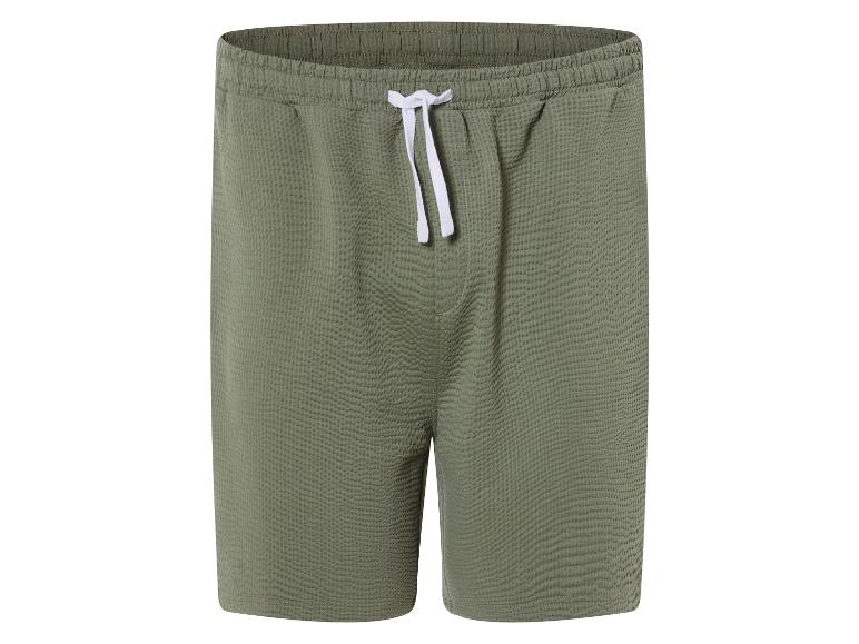 Khaki šortky se šňůrkou.