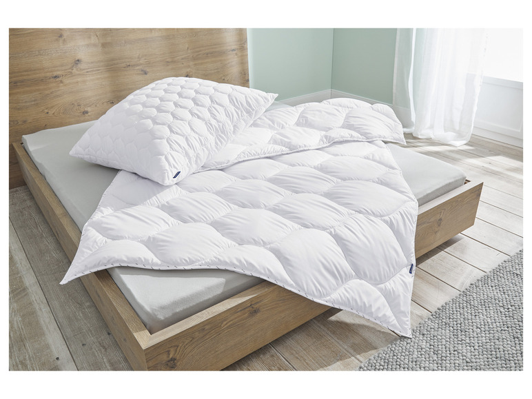  Zobrazit na celou obrazovku Emma Celoroční přikrývka z mikrovlákna Dry Comfort, 140 x 200 cm - Obrázek 2