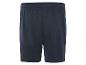 Tmavě modré sportovní šortky.