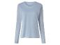 Světle modré tričko s dlouhým rukávem a výstřihem do V