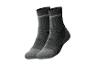 Dva páry tmavě šedých sportovních ponožek.