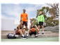 Sportovní oblečení a doplňky Crivit venku.