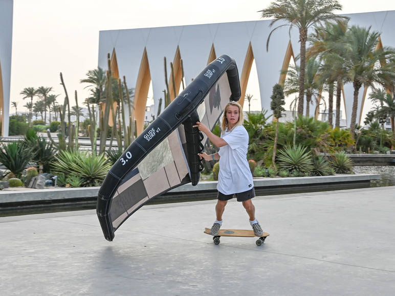  Zobrazit na celou obrazovku F2 Sada longboard a křídlo Glide Surf - Obrázek 3