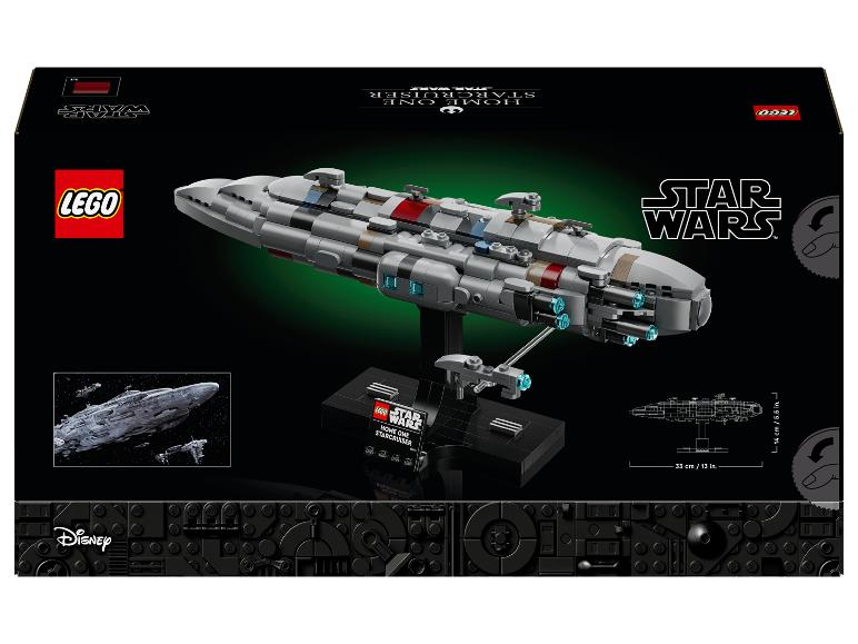 Stavebnice LEGO Star Wars Home One Star Cruiser na černém pozadí.