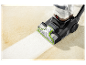 Čištění koberce čističem Bissell PowerWash.