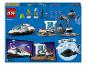 LEGO City: vesmírná loď, laboratoř a futuristické figurky.