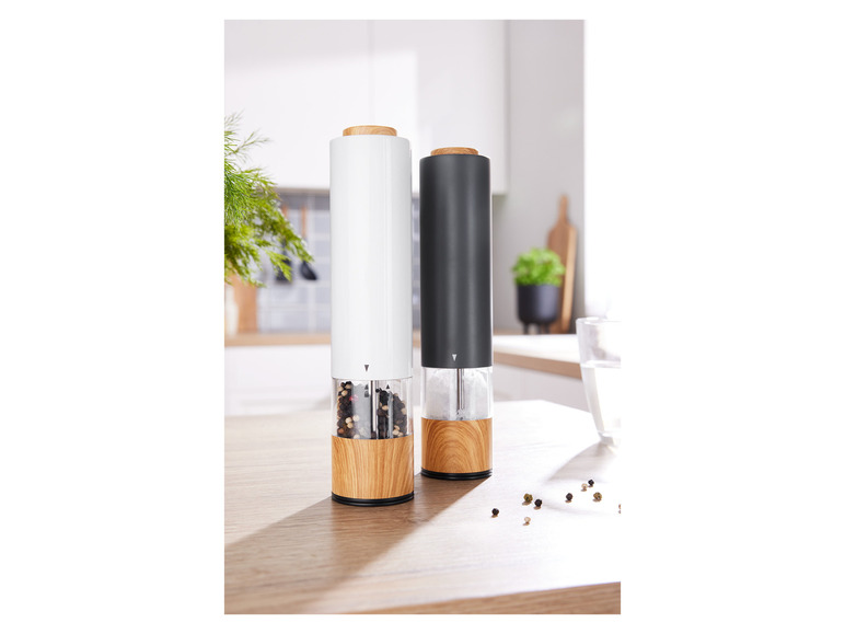  Zobrazit na celou obrazovku SILVERCREST® Sada elektrických mlýnků na sůl a pepř SMH 6 A3, 2dílná, černá - Obrázek 2