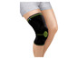 Černá bandáž na koleno se zelenými detaily značky Bauerfeind.