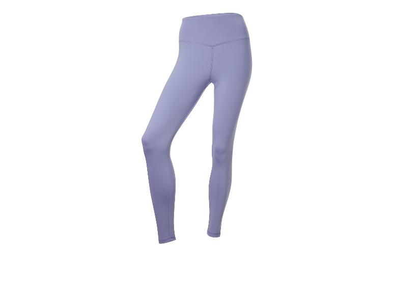 Lilac legíny na bílém pozadí
