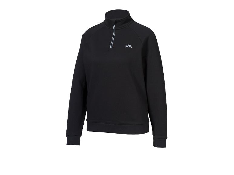 Černá tréninková mikina se zipem a logem na hrudi.