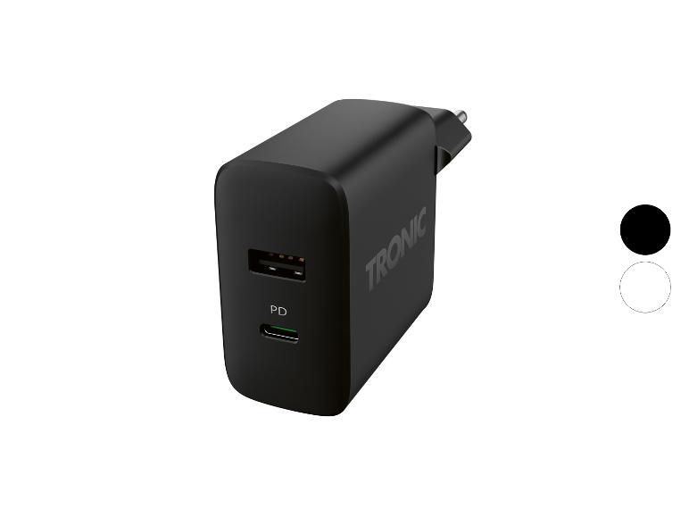 Dvouportový nabíječ TRONIC s USB-C a USB-A konektory.