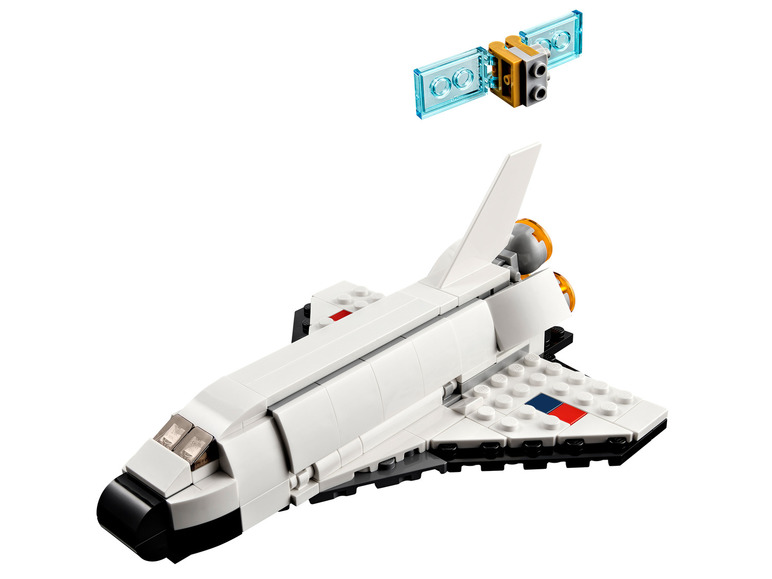 LEGO kosmická loď s družicí.