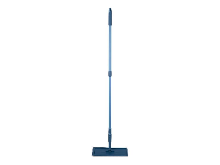 Modrý plochý mop s teleskopickou rukojetí