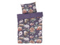 Ložní povlečení s květinovým vzorem v růžové, bílé a zelené barvě na fialovém pozadí.