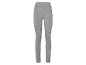 Šedé legíny.