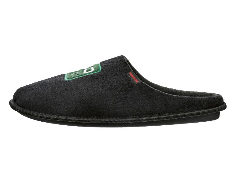 Černý pantofel s vyšívaným zeleným a bílým logem