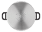 Pohled shora na nerezový hrnec SilverCrest.