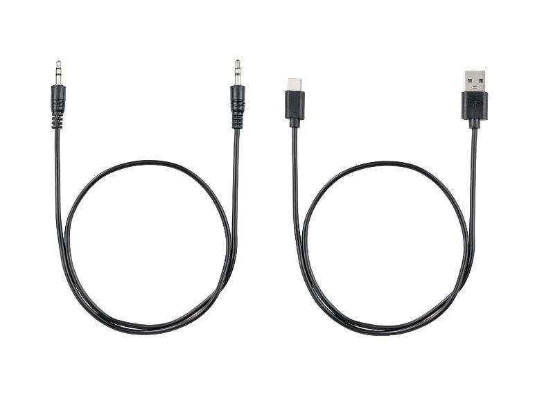 Dva černé kabely: jeden s 3,5mm jack konektory, druhý s USB-C a USB-A.
