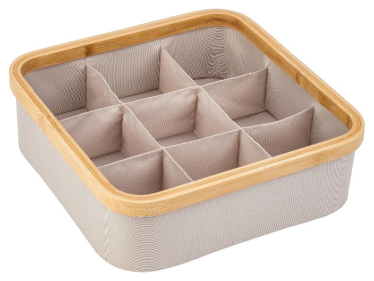Organizér s přihrádkami, béžová látka, bambusový rám.