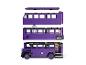Lego model fialového třípatrového autobusu, rozdělený do tří sekcí.