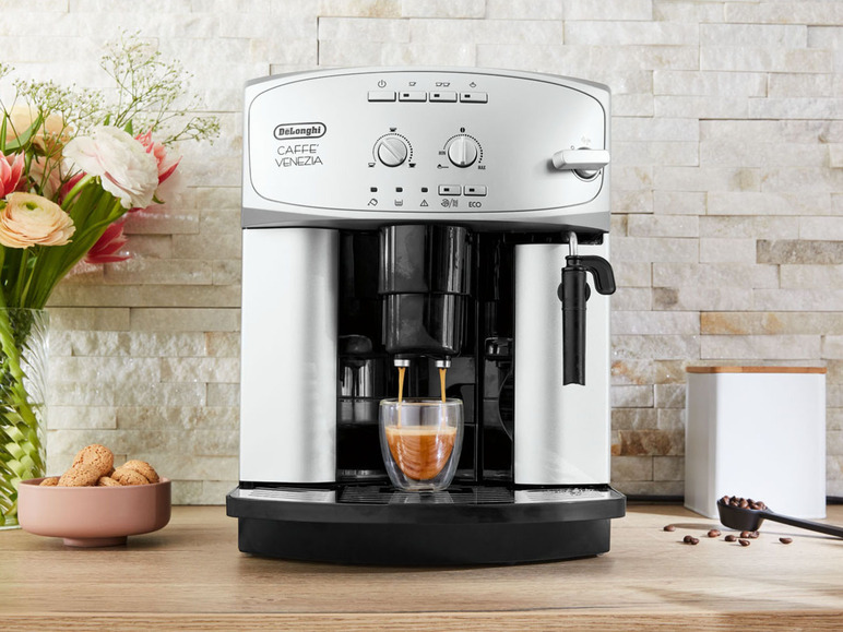  Zobrazit na celou obrazovku Delonghi Automatický kávovar ESAM2200.S Magnifica - Obrázek 4