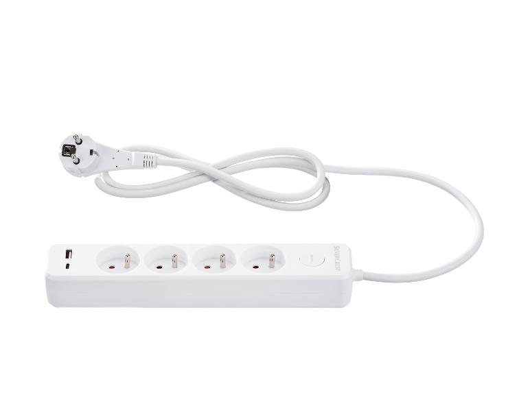 Bílá prodlužovačka SilverCrest se zásuvkami a USB.