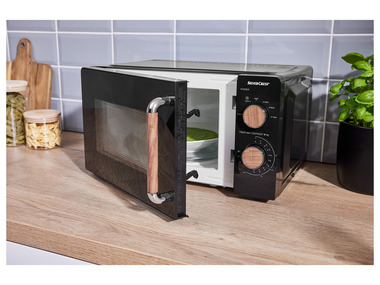 SILVERCREST® KITCHEN TOOLS Mikrovlnná trouba 700 B1, černá
