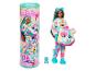 Panenka Barbie Cutie Reveal Care Bears v plyšovém kostýmu medvěda s doplňky.