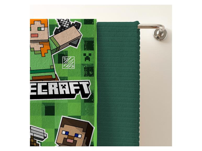 Minecraft ručníky a hladký tmavě zelený ručník.